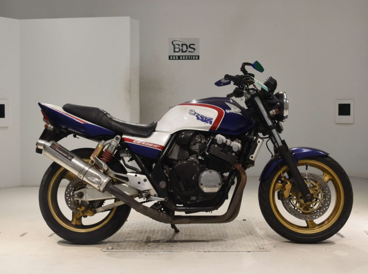Мотоцикл Honda CB400SFV с пробегом 135969 km