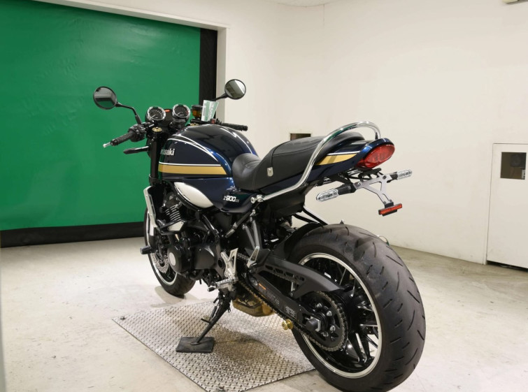 Мотоцикл Kawasaki Z900RS с пробегом 5211 km
