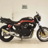 Мотоцикл Honda CB400SF