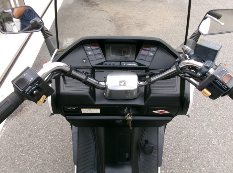 Мотоцикл Honda FUSION з пробігом 18627 km