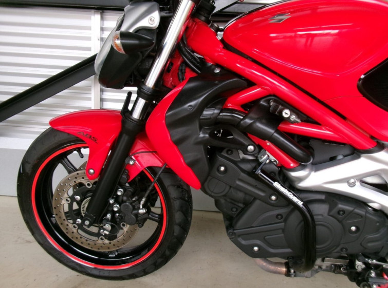 Мотоцикл Suzuki GLADIUS 400 ABS с пробегом 22275 km