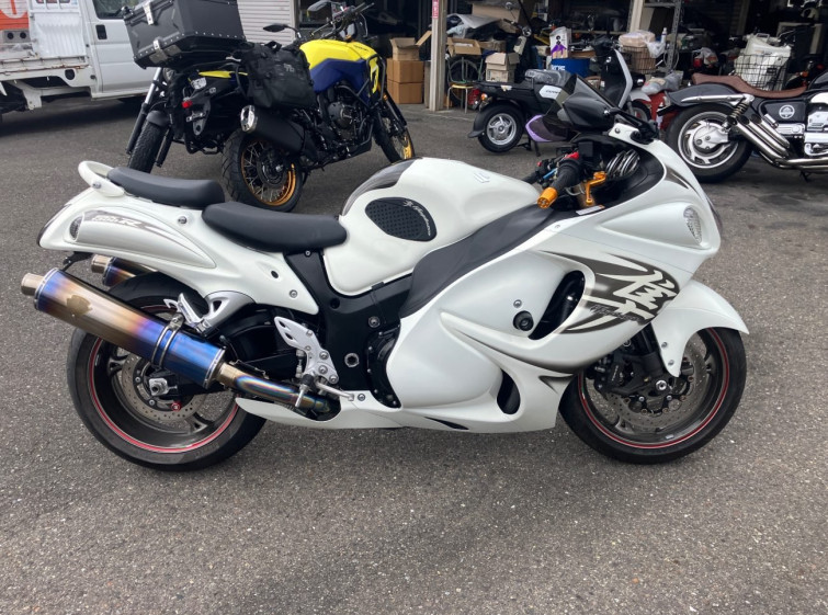 Мотоцикл Suzuki GSX1300R HAYABUSA з пробігом 15893 km