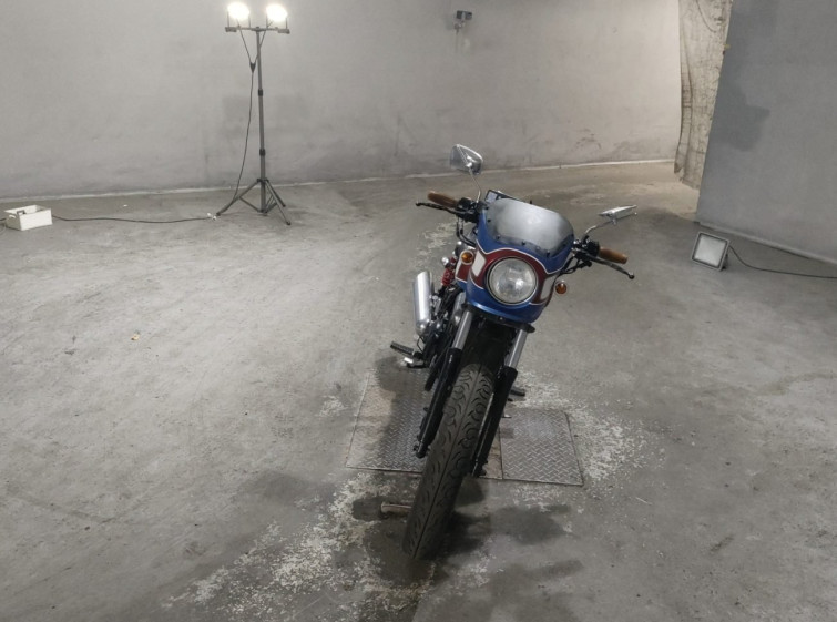 Мотоцикл Kawasaki ELIMINATOR 250 с пробегом 12864 km