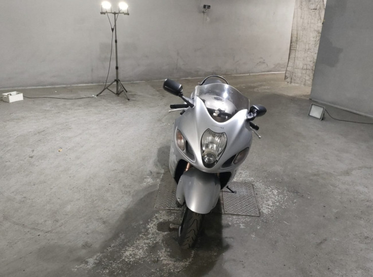 Мотоцикл Suzuki GSX1300R HAYABUSA с пробегом 75167 km
