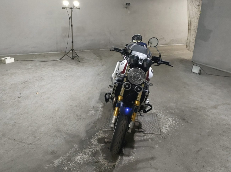 Мотоцикл Honda CB1300SF с пробегом 13947 km