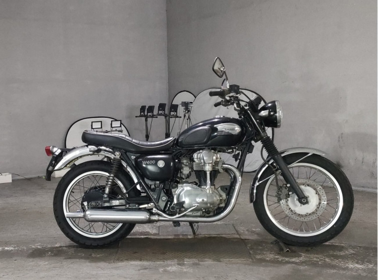 Мотоцикл Kawasaki W400 з пробігом 17173 km
