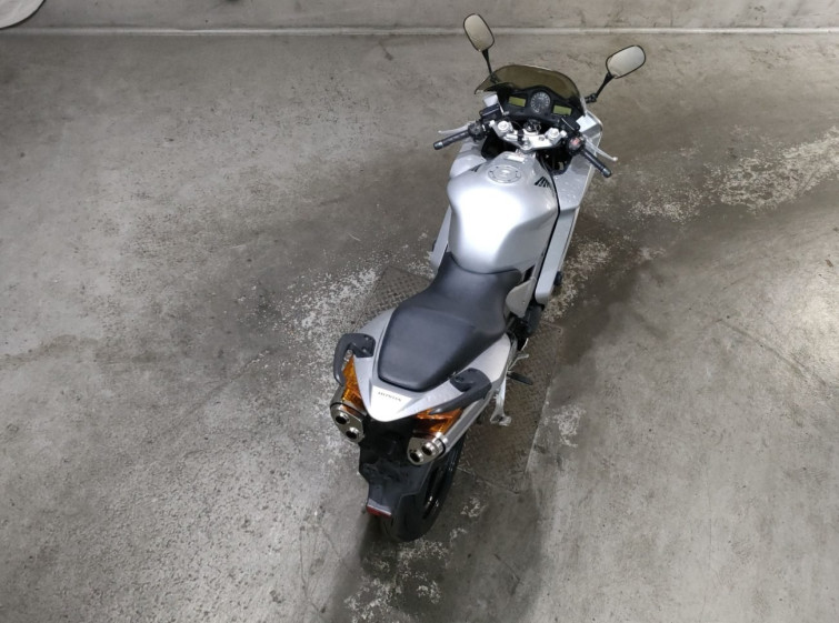 Мотоцикл Honda VFR800F с пробегом 23854 km