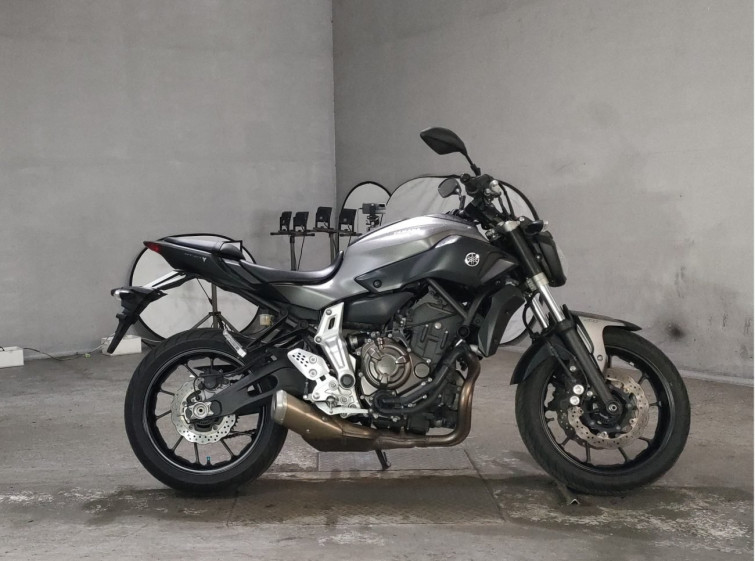 Мотоцикл Yamaha MT-07 с пробегом 23244 km