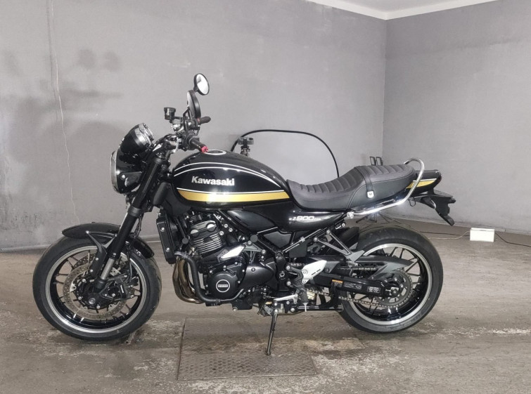 Мотоцикл Kawasaki Z900RS з пробігом 15171 km
