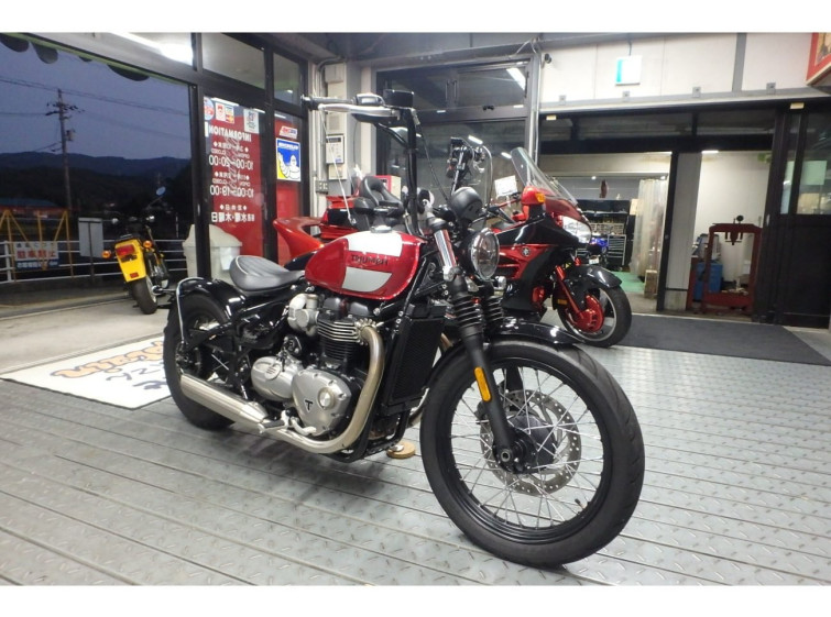 Мотоцикл Triumph BONNEVILLE BOBA з пробігом 6331 km