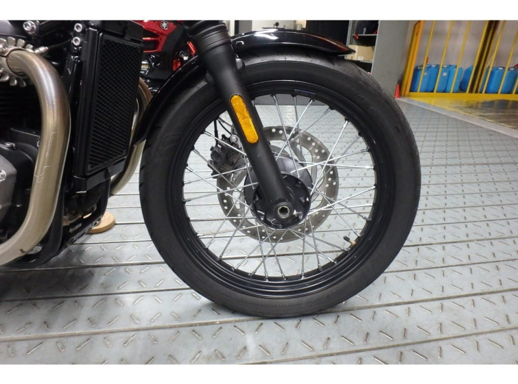 Мотоцикл Triumph BONNEVILLE BOBA з пробігом 6331 km