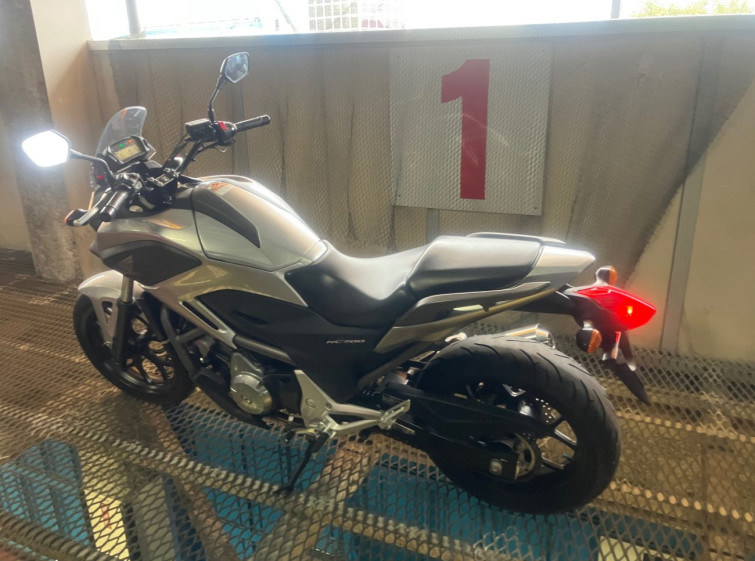 Мотоцикл Honda NC700XA з пробігом 12687 km