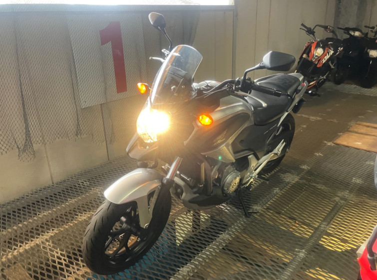 Мотоцикл Honda NC700XA з пробігом 12687 km