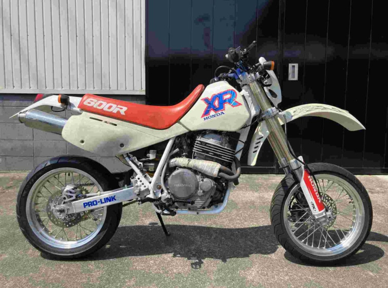 Мотоцикл Honda XR600R з пробігом 4788 km