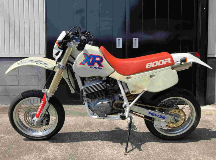 Мотоцикл Honda XR600R з пробігом 4788 km