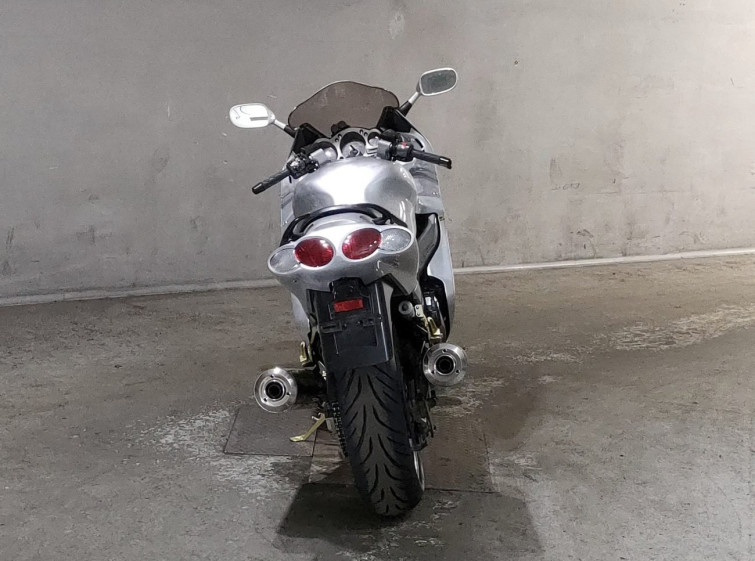 Мотоцикл Kawasaki ZZ-R1200 з пробігом 95845 km