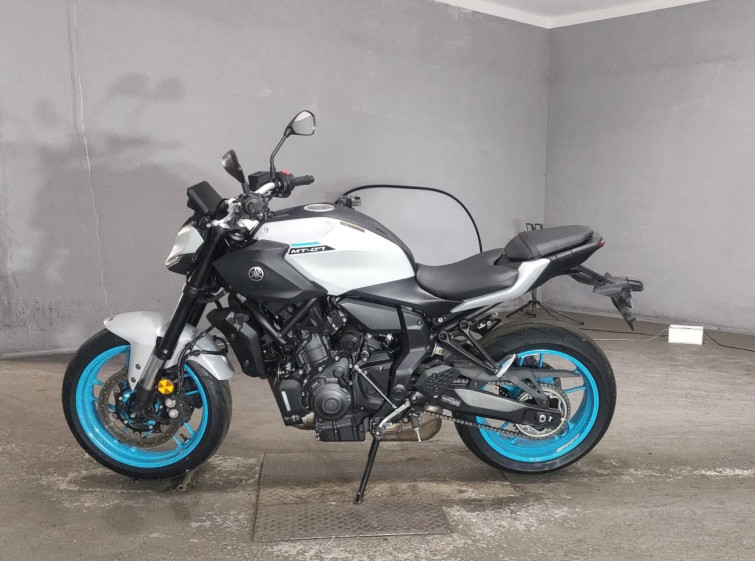 Мотоцикл Yamaha MT-07 с пробегом 8013 km