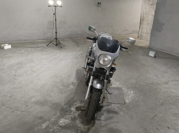 Мотоцикл Yamaha XJR1300 с пробегом 48835 km