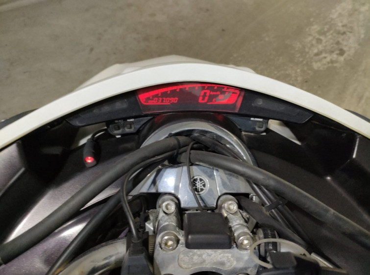 Мотоцикл Yamaha MAXAM250 з пробігом 37089 km
