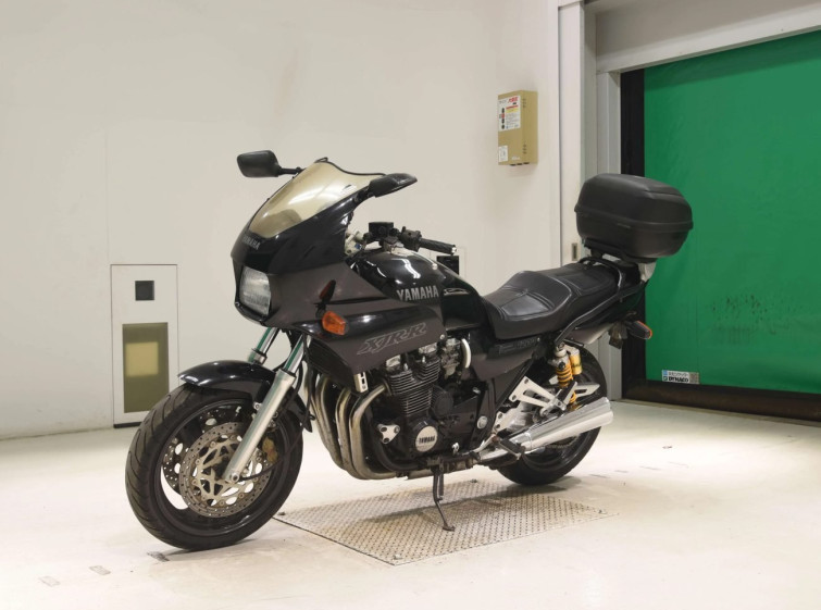Мотоцикл Yamaha XJR1200R з пробігом 48098 km