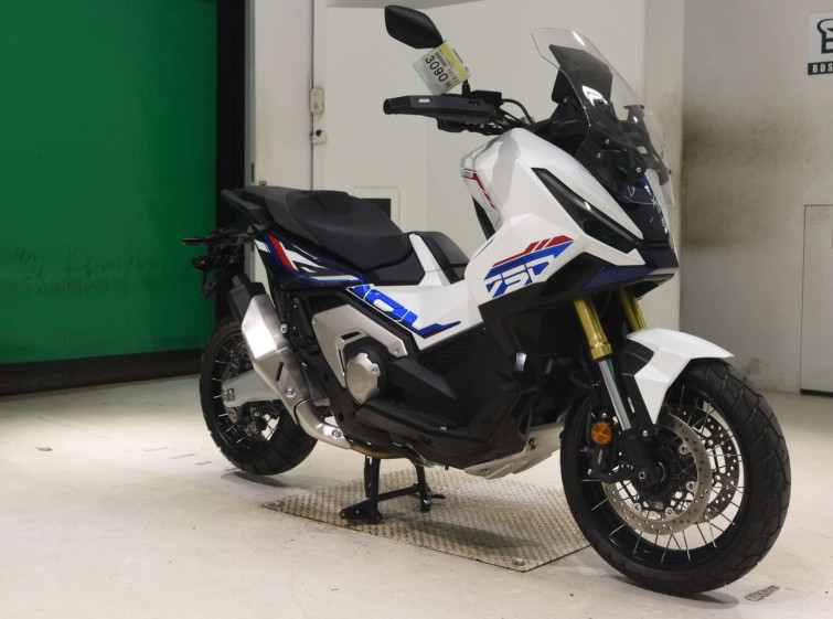 Мотоцикл Honda X-ADV750-2 с пробегом 806 km