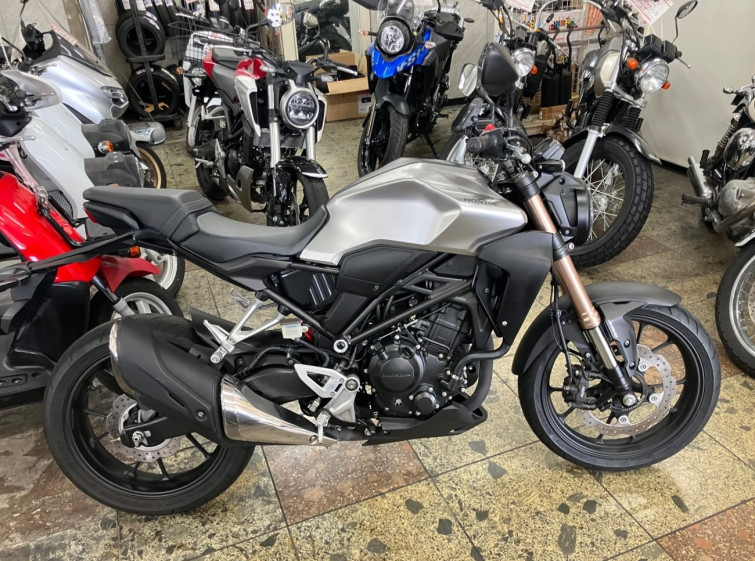 Мотоцикл Honda CB250R с пробегом 10743 km