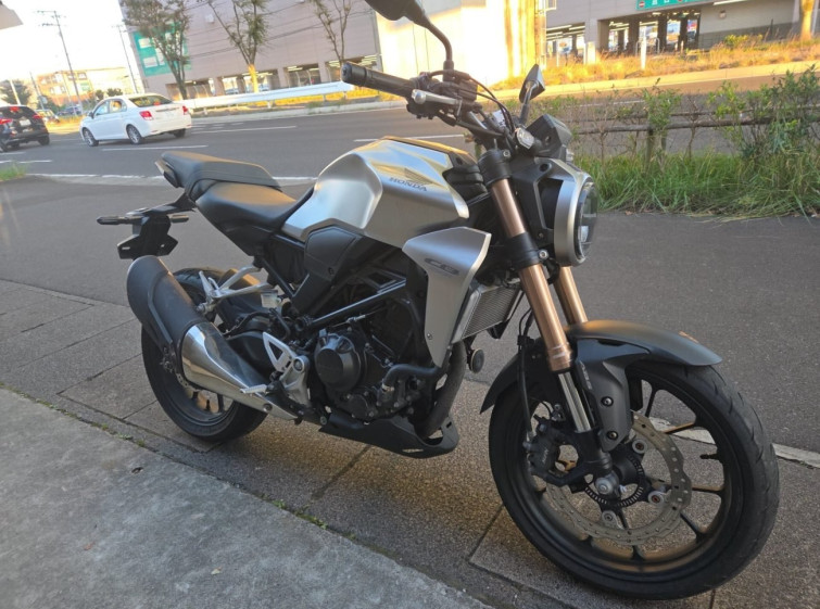 Мотоцикл Honda CB250R з пробігом 9064 km