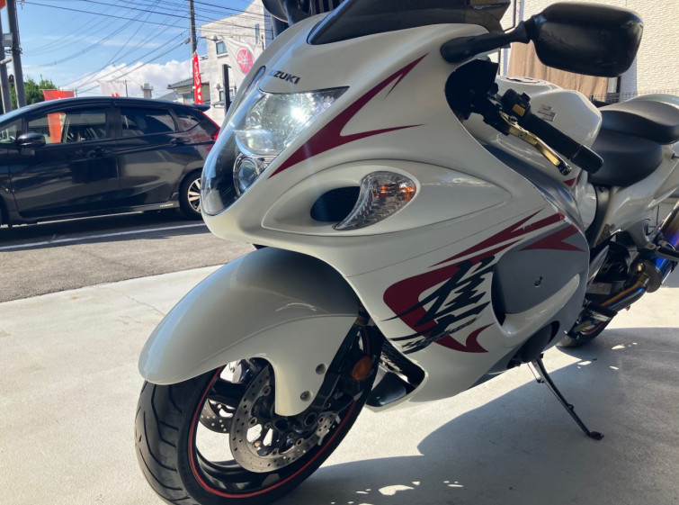Мотоцикл Suzuki GSX1300R HAYABUSA з пробігом 14801 km