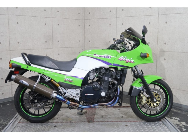 Мотоцикл Kawasaki GPZ900R з пробігом 54374 km