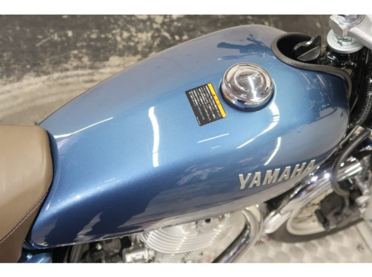 Мотоцикл Yamaha SR400 с пробегом 14154 km