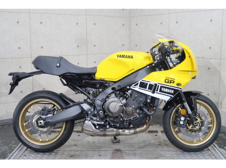 Мотоцикл Yamaha XSR900 GP з пробігом 1 km