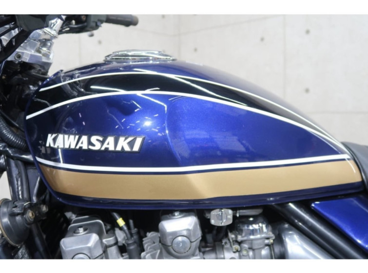 Мотоцикл Kawasaki ZEFAR 1100RS з пробігом 21768 km