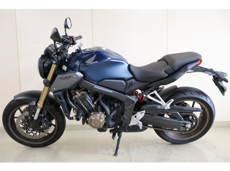Мотоцикл Honda CB650R з пробігом 2738 km
