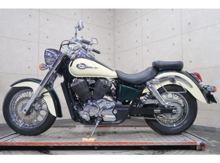 Мотоцикл Honda SHADOW400 с пробегом 8009 km