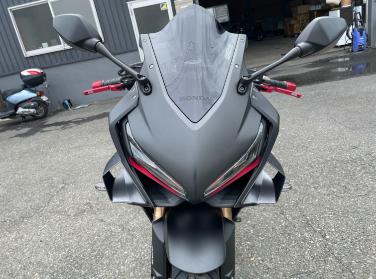 Мотоцикл Honda CBR650R з пробігом 22302 km