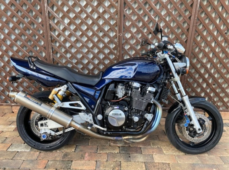 Мотоцикл Yamaha XJR1300 с пробегом 78277 km