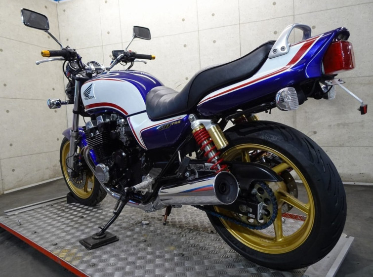 Мотоцикл Honda CB750 з пробігом 20995 km