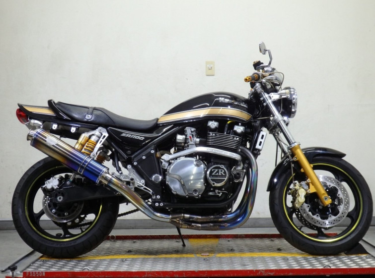 Мотоцикл Kawasaki ZEPHYR1100 з пробігом 27852 km