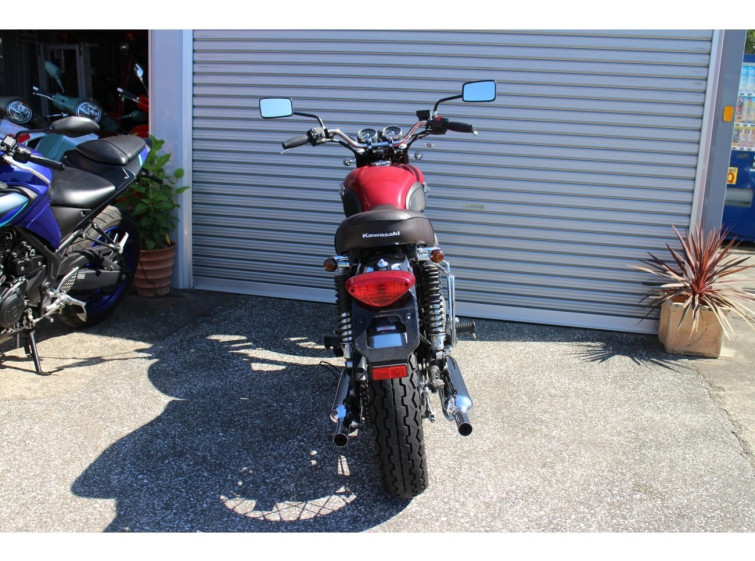 Мотоцикл Kawasaki W400 з пробігом 63904 km