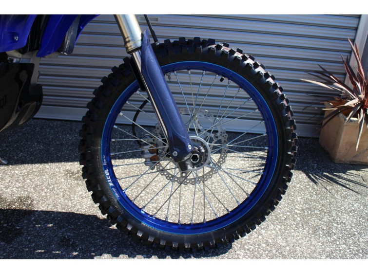 Мотоцикл Yamaha YZ450FX
