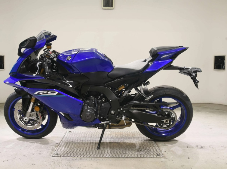 Мотоцикл Yamaha YZF-R9 з пробігом 238 km