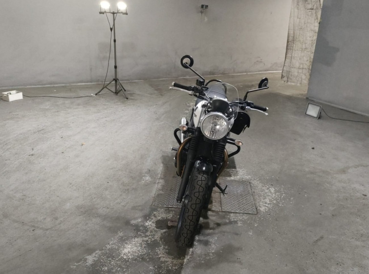 Мотоцикл Triumph STREET TWIN 900 з пробігом 23577 km
