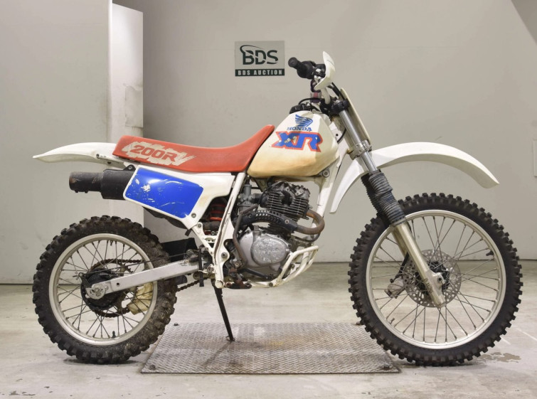 Мотоцикл Honda XR200R
