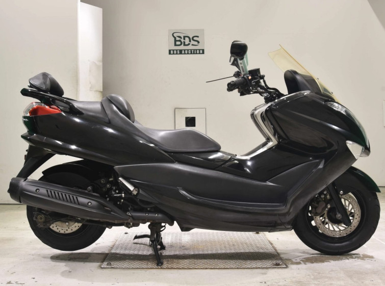 Мотоцикл Yamaha MAJESTY250 з пробігом 132611 km