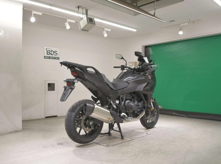 Мотоцикл Honda NT1100 з пробігом 356 km