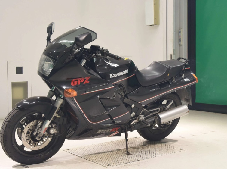 Мотоцикл Kawasaki GPZ1000RX с пробегом 33499 km