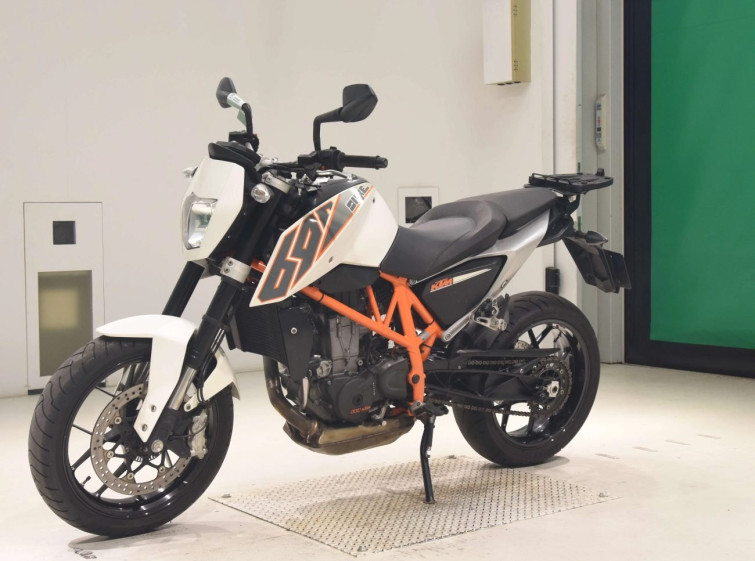 Мотоцикл KTM 690 DUKE з пробігом 29191 km