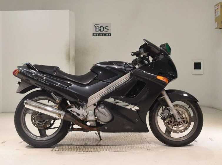 Мотоцикл Kawasaki ZZ-R250 с пробегом 31133 km