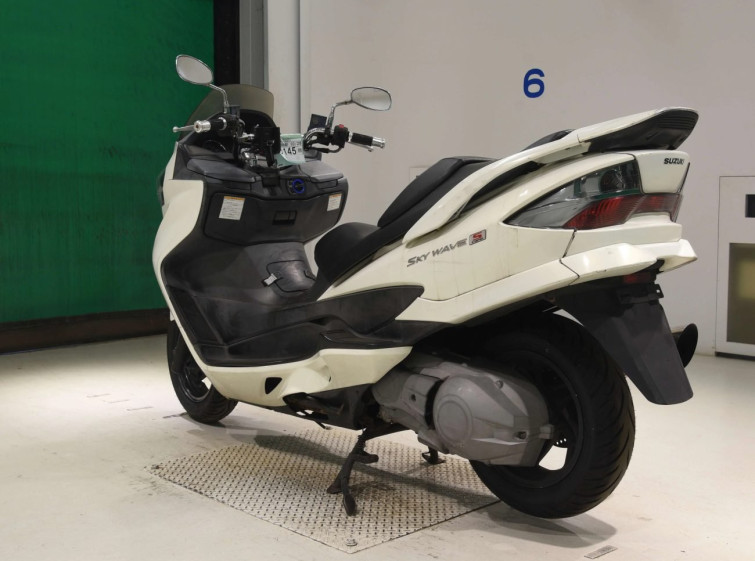 Мотоцикл Suzuki SKYWAVE 250S с пробегом 66610 km