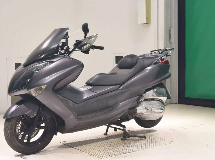 Мотоцикл Yamaha MAJESTY250 з пробігом 15734 km
